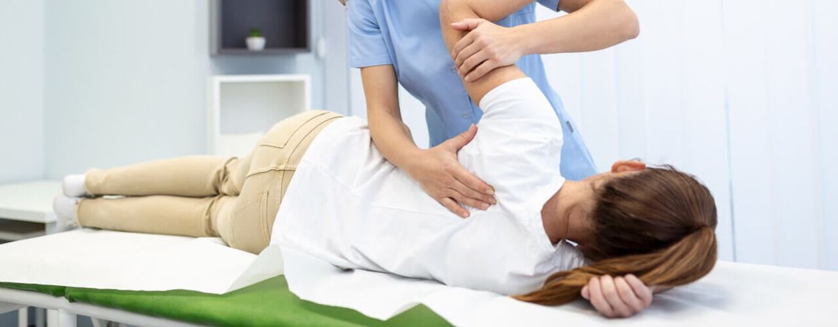 Are You Living with Sciatica? It’s Time to Consult with Chiropractor!